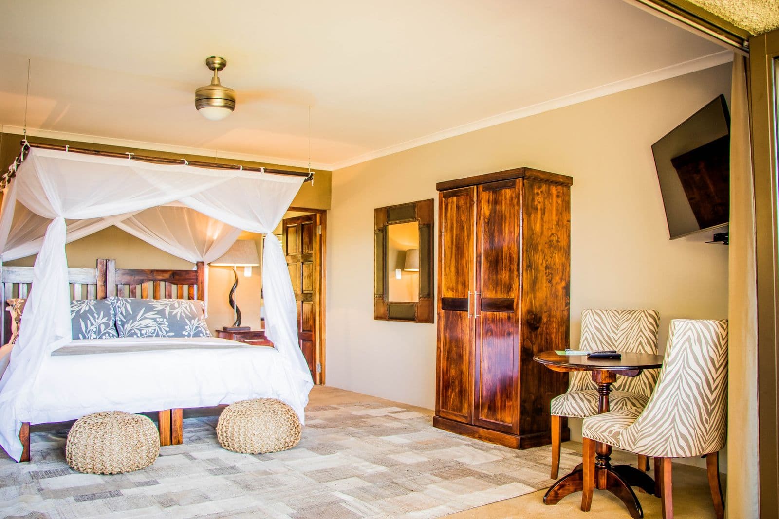 Deluxe Suite con dosel y mosquitera